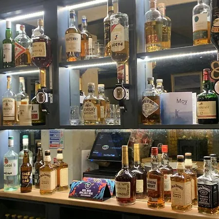 Moy Hotel