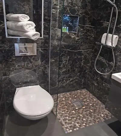 Moy Hotel 4*
